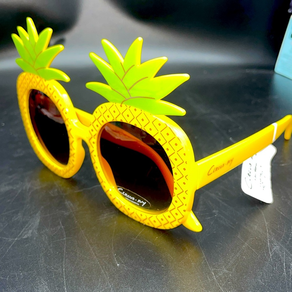 Sam Edelman Pineapple Sunglasses